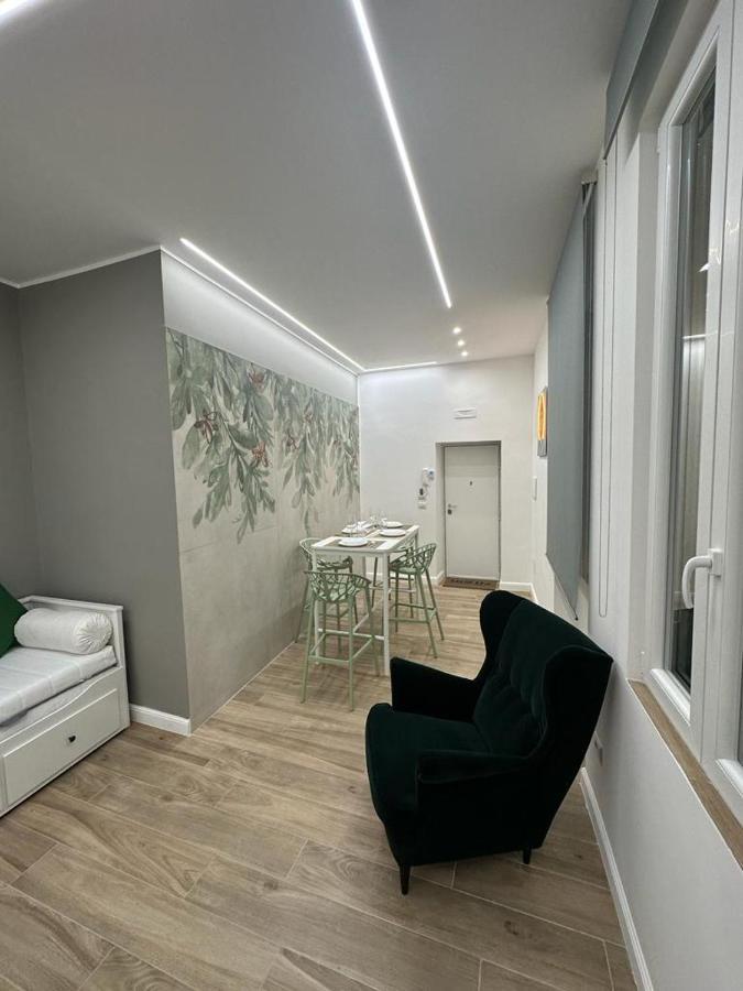 Napoli Centro - Di&Da Guest House Екстер'єр фото