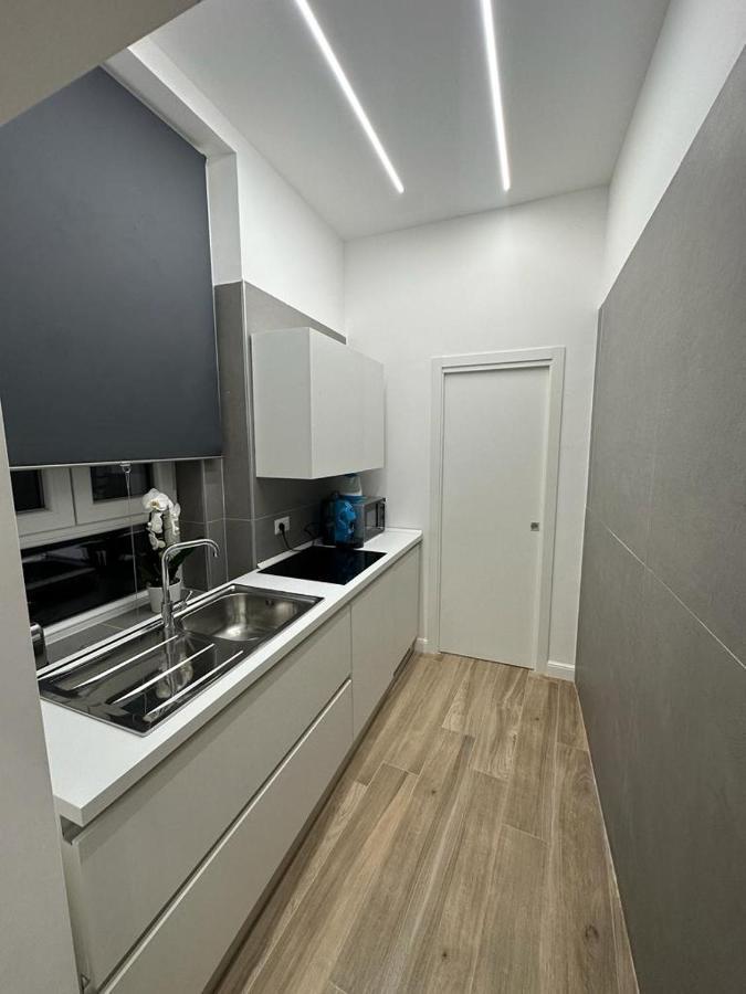 Napoli Centro - Di&Da Guest House Екстер'єр фото