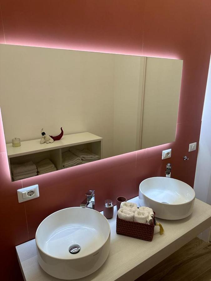 Napoli Centro - Di&Da Guest House Екстер'єр фото