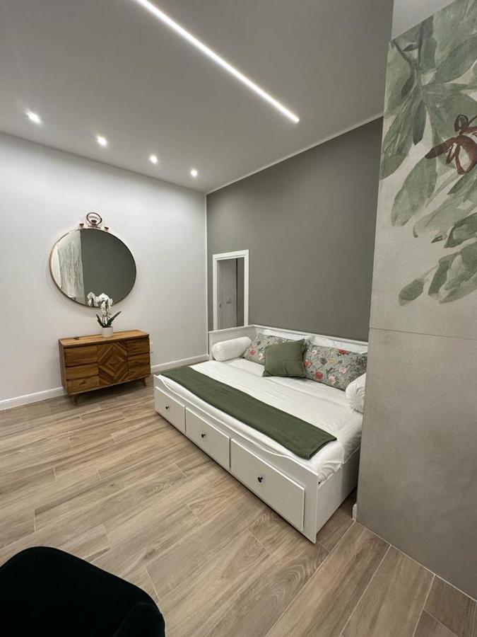 Napoli Centro - Di&Da Guest House Екстер'єр фото